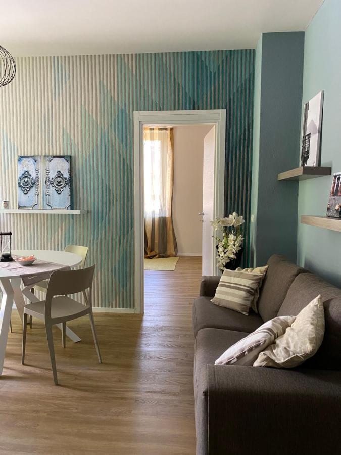 Casa Di Carlo Apartment Pallanza Luaran gambar